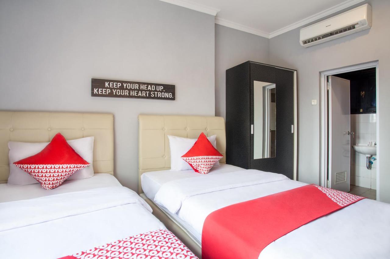 Oyo 105 La Maison D Ilona Jakarta Ngoại thất bức ảnh