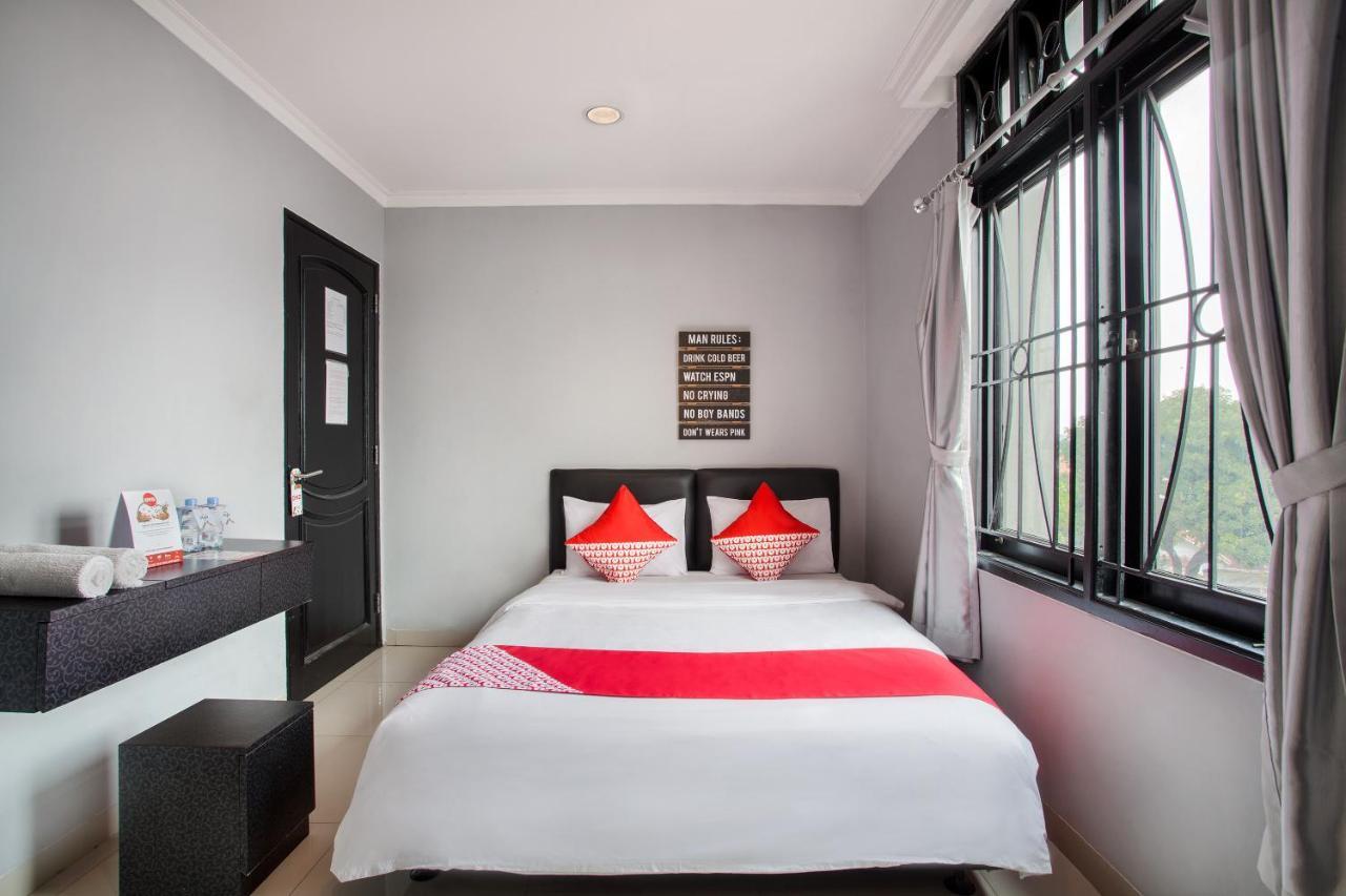 Oyo 105 La Maison D Ilona Jakarta Ngoại thất bức ảnh